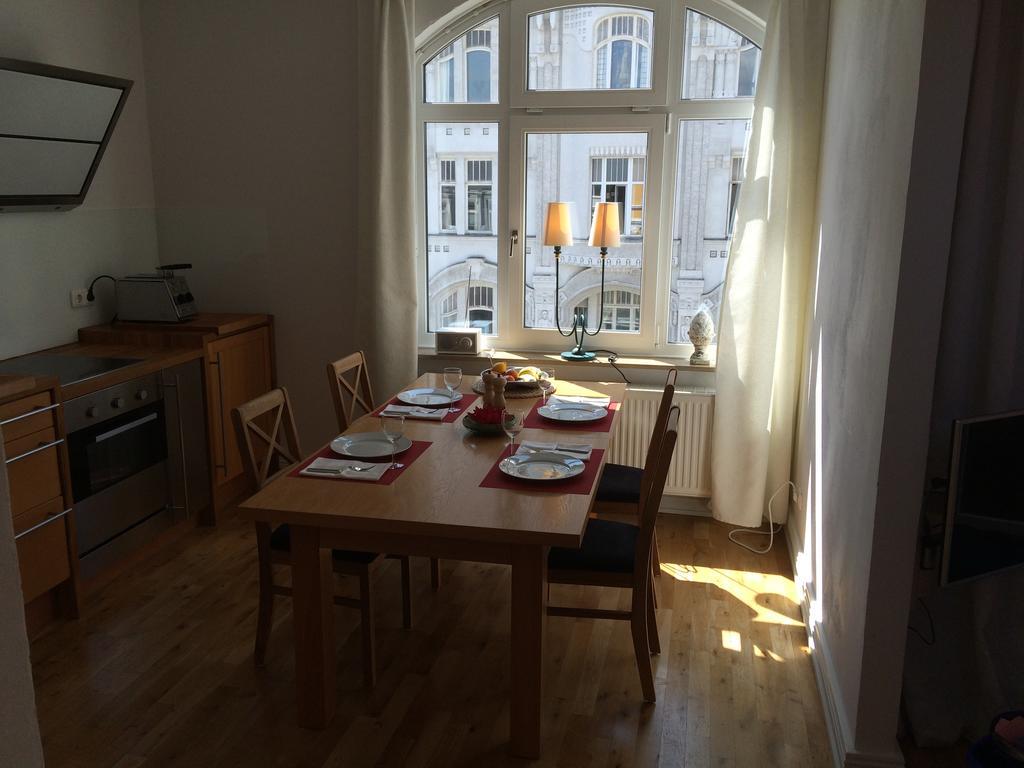 Апартаменты Business Gaestehaus Sonne, Mond & Sterne Бремен Экстерьер фото